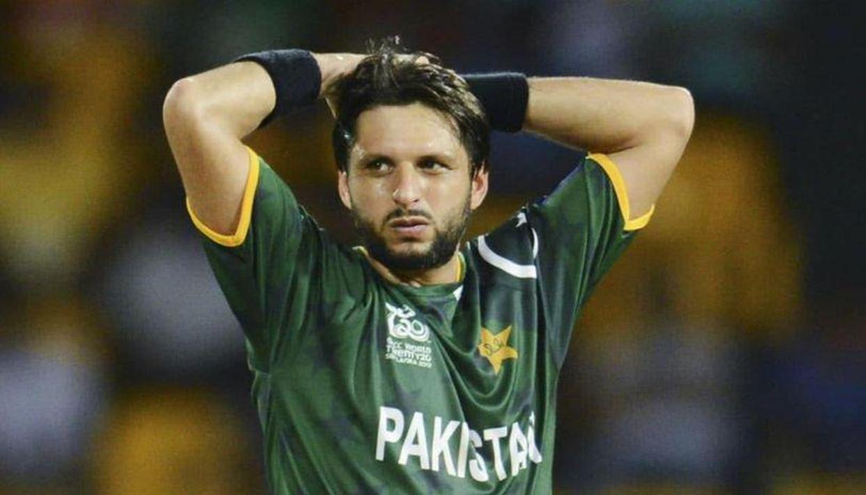 Shahid Afridi has bizarre response for Yuvraj Singh, Harbhajan ...